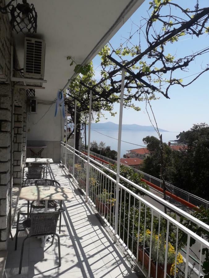 Apartments Edi - Captain'S House Moscenicka Draga Exterior photo